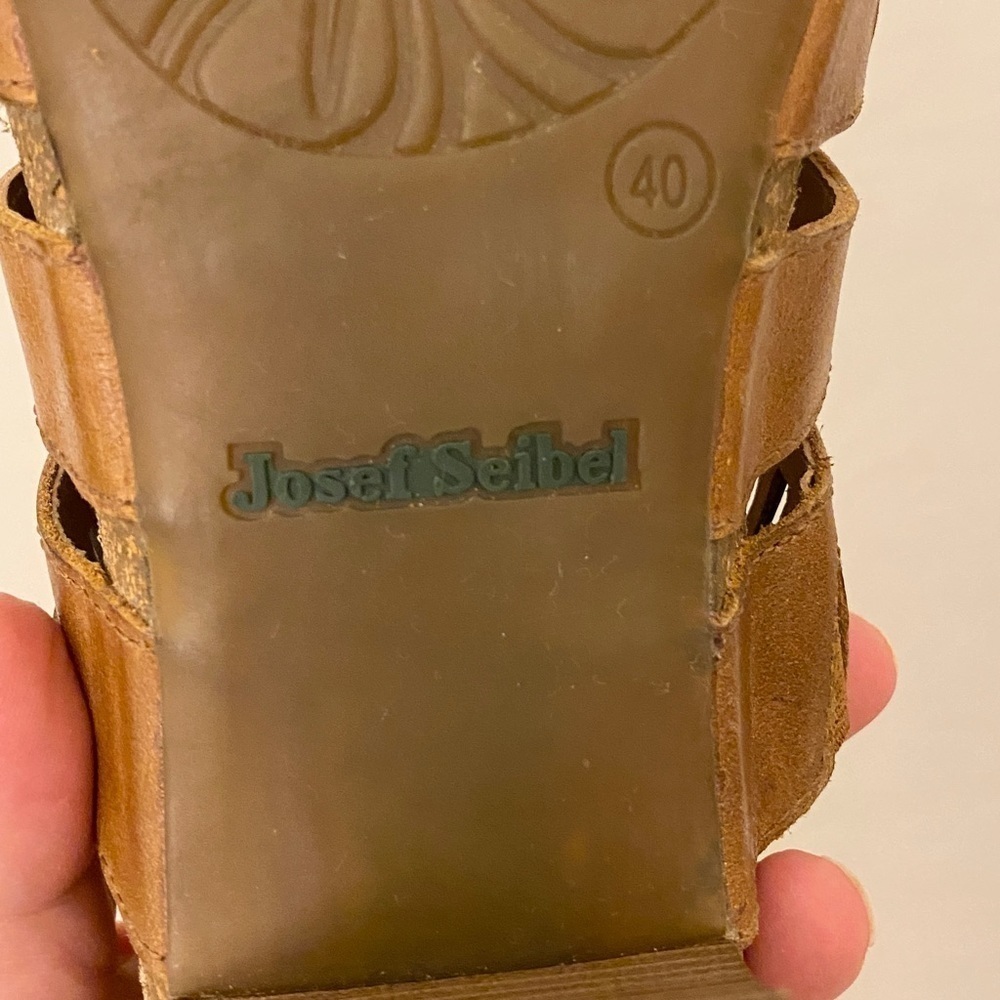 Josef Seibel 9-9.5 (40) Sunny 02 Brown Perforated Cutout Leather Heel Sandals - Picture 9 of 12